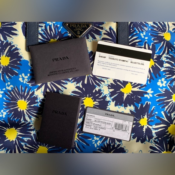 Authentic Prada Tessuto Stampato Blue Multicolor Nylon/Leather - Picture 6 of 10